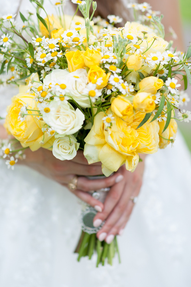 Close-up of Whitney and Cade's yellow bouquet